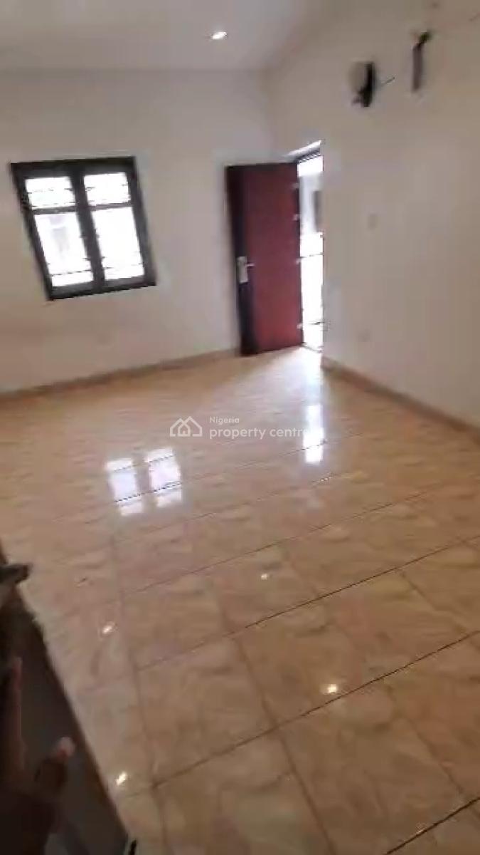 Spacious 2 Bedroom Apartment, Dpkay District Estate, Lekki, Lagos, Flat / Apartment for Rent