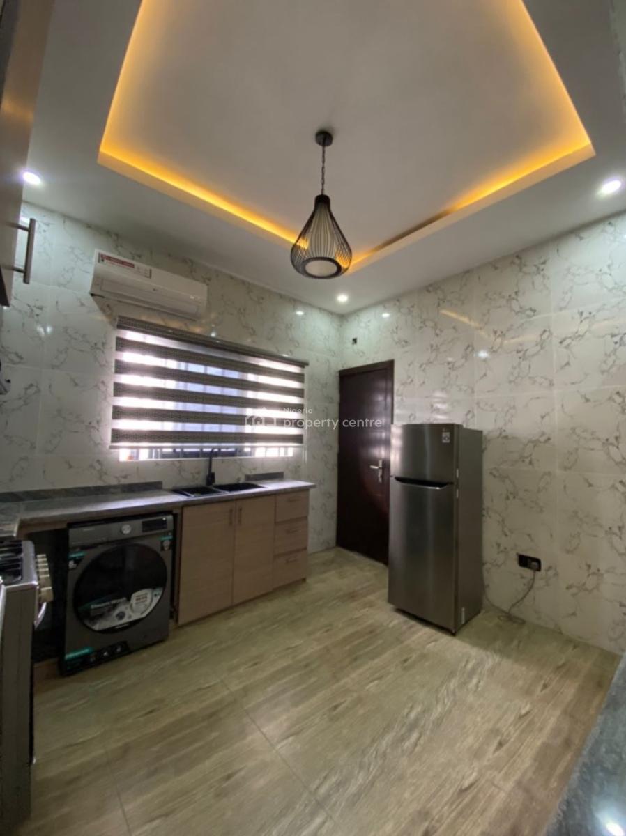 Well Furnished 1 Bedroom Apartment, Ologolo, Lekki, Lagos, Mini Flat (room and Parlour) for Rent