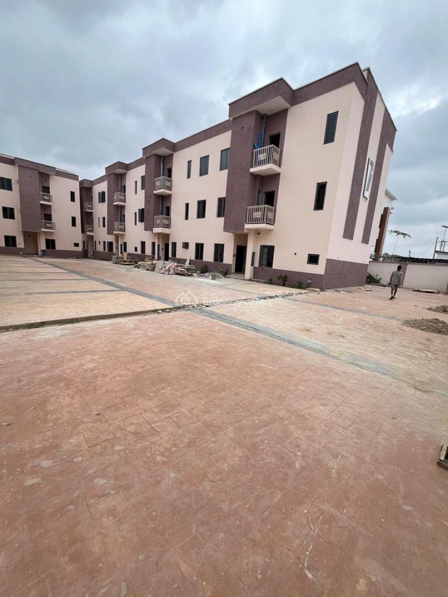 4 Bedroom Terrace, Gaduwa, Abuja, Terraced Duplex for Sale