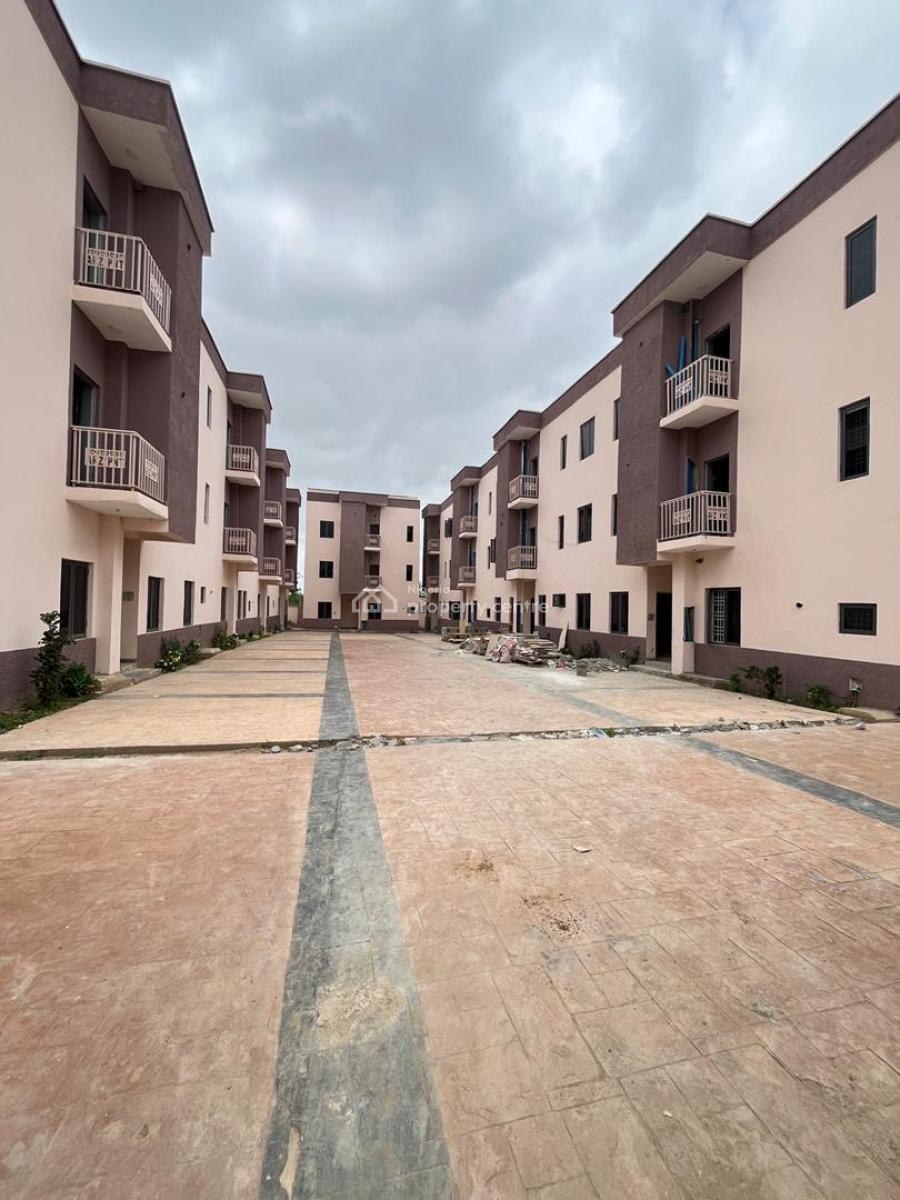4 Bedroom Terrace, Gaduwa, Abuja, Terraced Duplex for Sale
