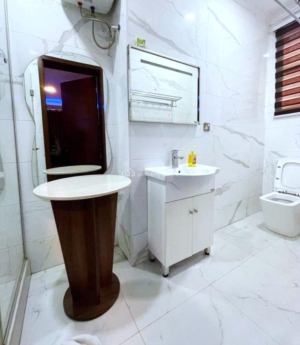 Luxuriously Finished 3 Bedroom Apartment with Bq,, Banana Island, Ikoyi, Lagos, Flat / Apartment for Sale