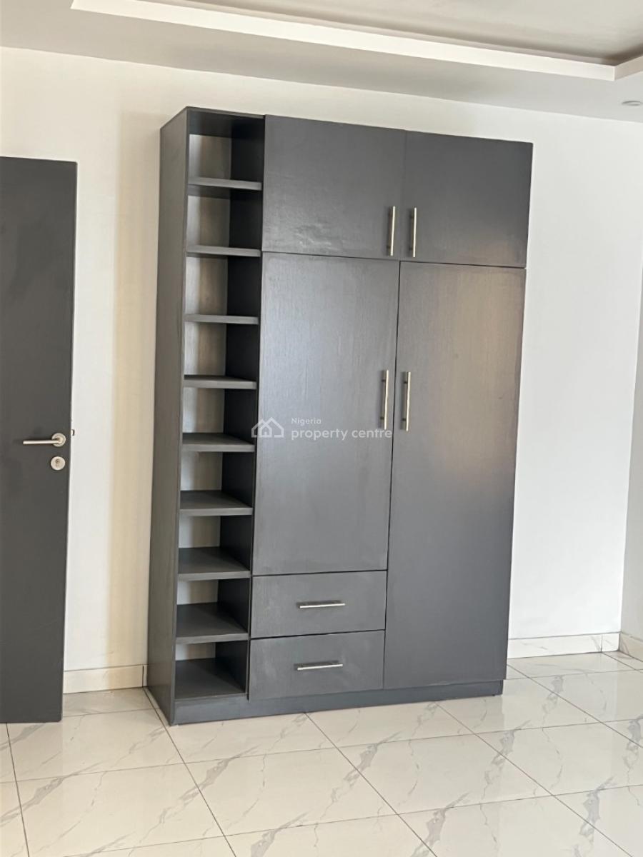 Luxurious 2 Bedroom Apartment with Excellent Facilities, Jose Maria Street, Ikate, Lekki, Lagos, Flat / Apartment for Sale