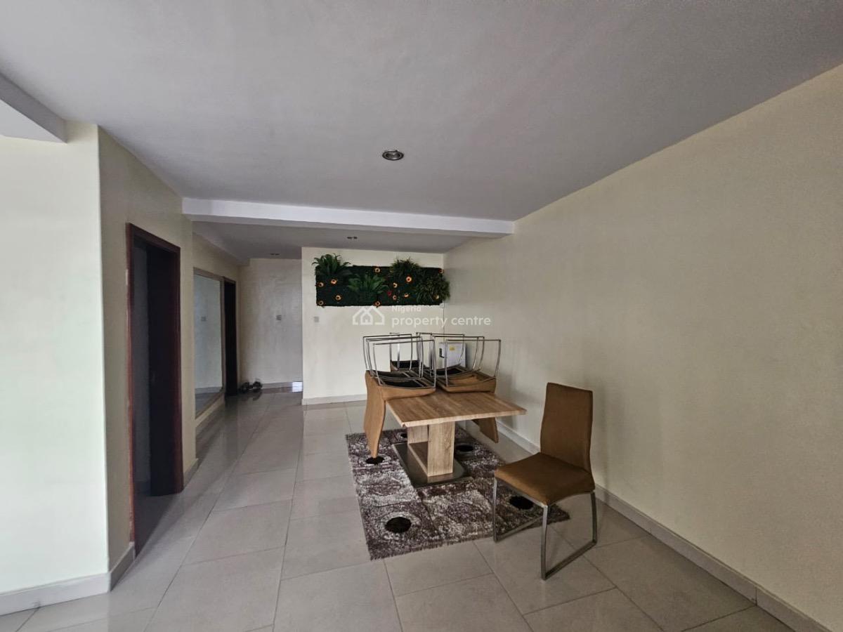 2 Bedroom Service Apartment with a Pool, Victoria Island (vi), Lagos, Block of Flats for Sale