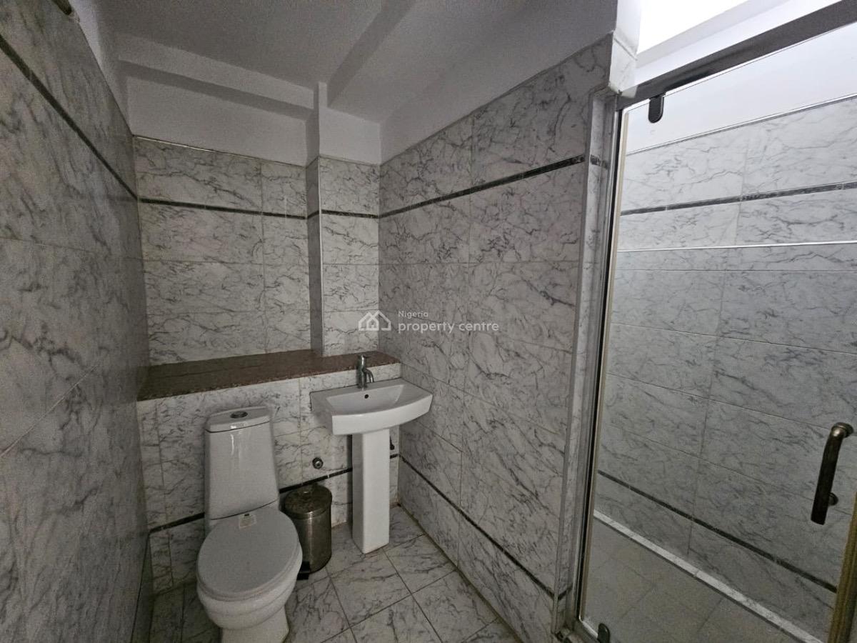 2 Bedroom Service Apartment with a Pool, Victoria Island (vi), Lagos, Block of Flats for Sale