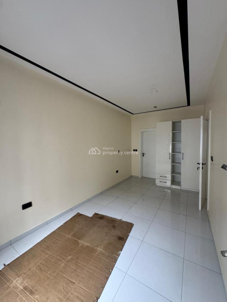 Lovely 4-bedroom Semi-detached Duplex with Bq, Lekki Phase 1, Lekki, Lagos, Semi-detached Duplex for Rent