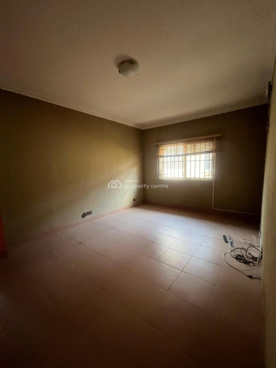 4 Bedrooms Semi-detached Duplex with Bq, Lekki Phase 1, Lekki, Lagos, Semi-detached Duplex for Rent