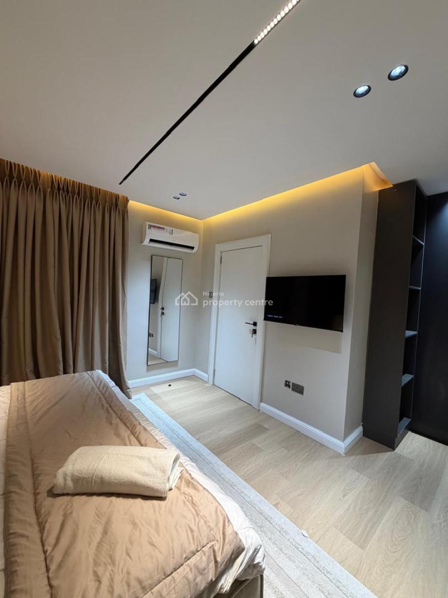 Luxury 3 Bedroom with Snooker, Airport Road, Lugbe District, Abuja, Flat / Apartment Short Let