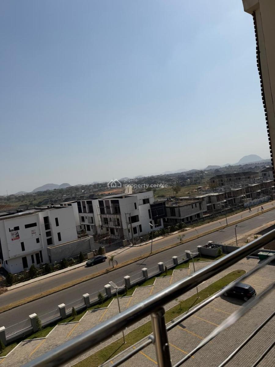 Luxury 3 Bedroom with Snooker, Airport Road, Lugbe District, Abuja, Flat / Apartment Short Let