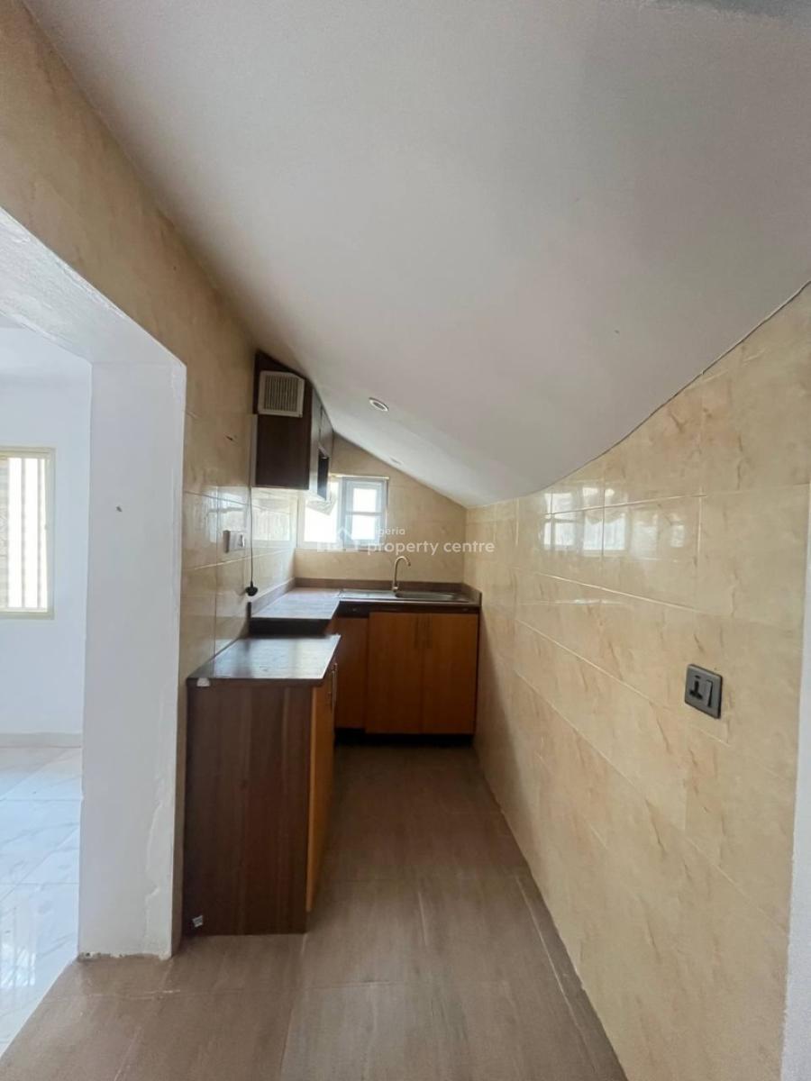 1 Bedroom Apartment, Lekki Phase 1, Lekki, Lagos, Flat / Apartment for Rent
