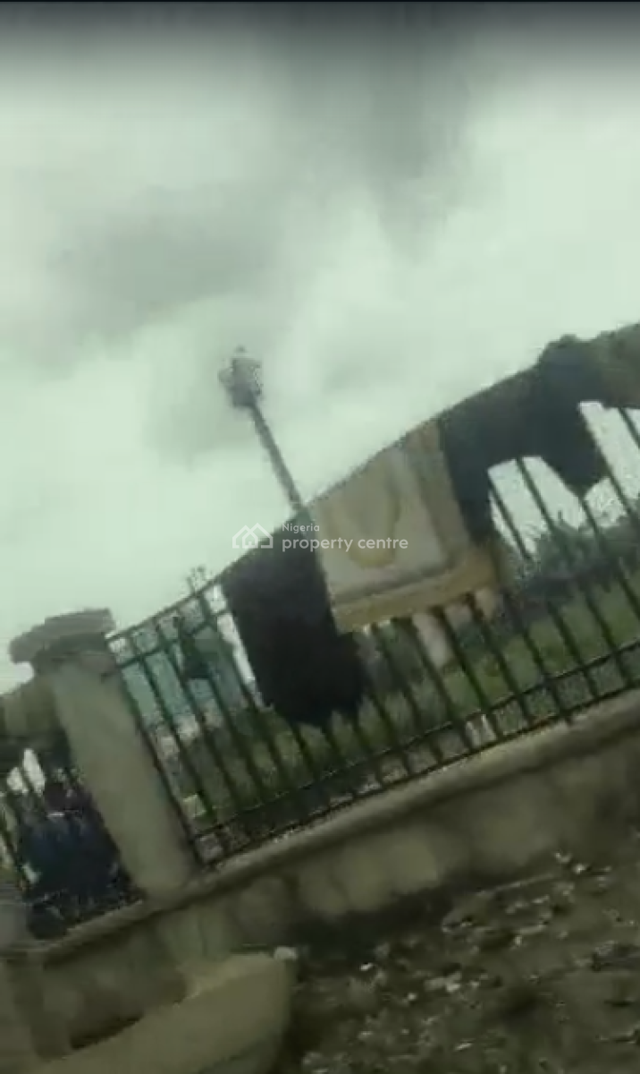 1.27hectares (12,700sqm) Joint Venture Waterfront Land, Lekki Phase 1, Lekki, Lagos, Residential Land for Sale