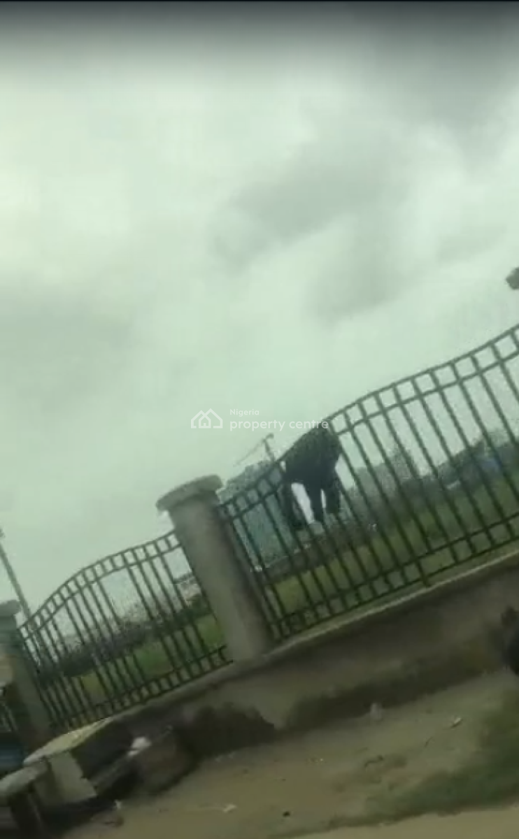 1.27hectares (12,700sqm) Joint Venture Waterfront Land, Lekki Phase 1, Lekki, Lagos, Residential Land for Sale