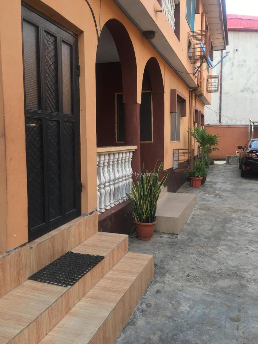 Executive Ensuite 4 Bedrooms Flat with P.o.p, Two Staircase, Ojodu, Lagos, Flat / Apartment for Rent