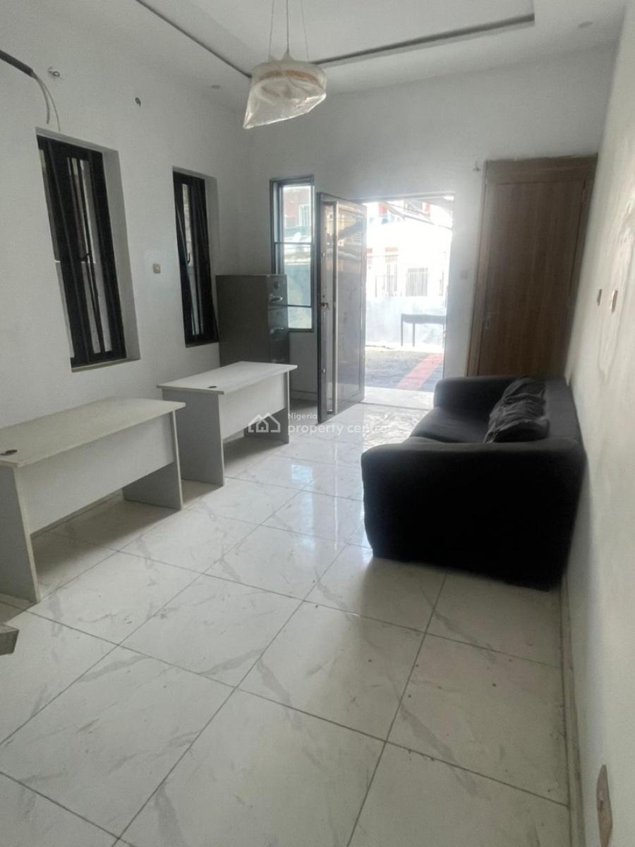 Nicely Built 4 Bedroom Semi Detached Duplex, Lekki County, Lekki Expressway, Lekki, Lagos, Semi-detached Duplex for Rent