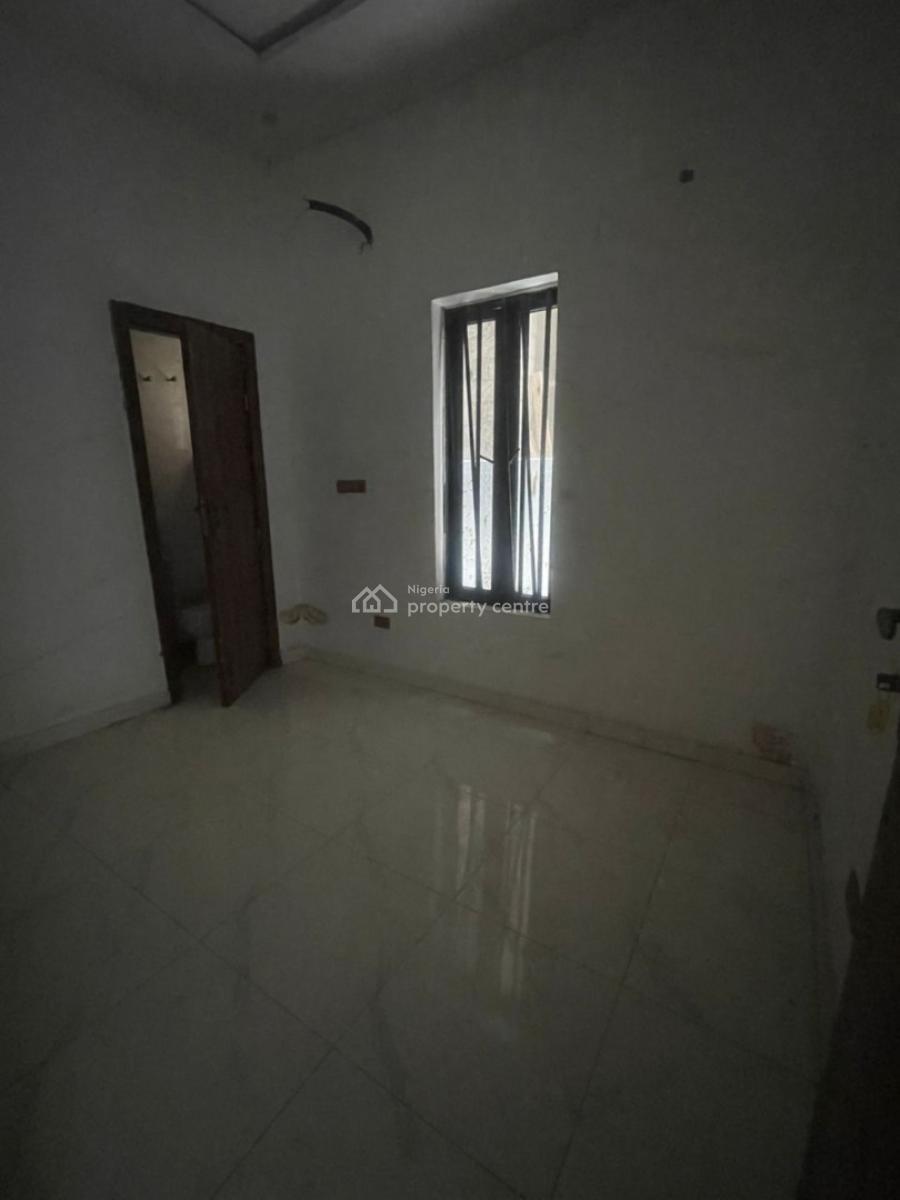 Nicely Built 4 Bedroom Semi Detached Duplex, Lekki County, Lekki Expressway, Lekki, Lagos, Semi-detached Duplex for Rent