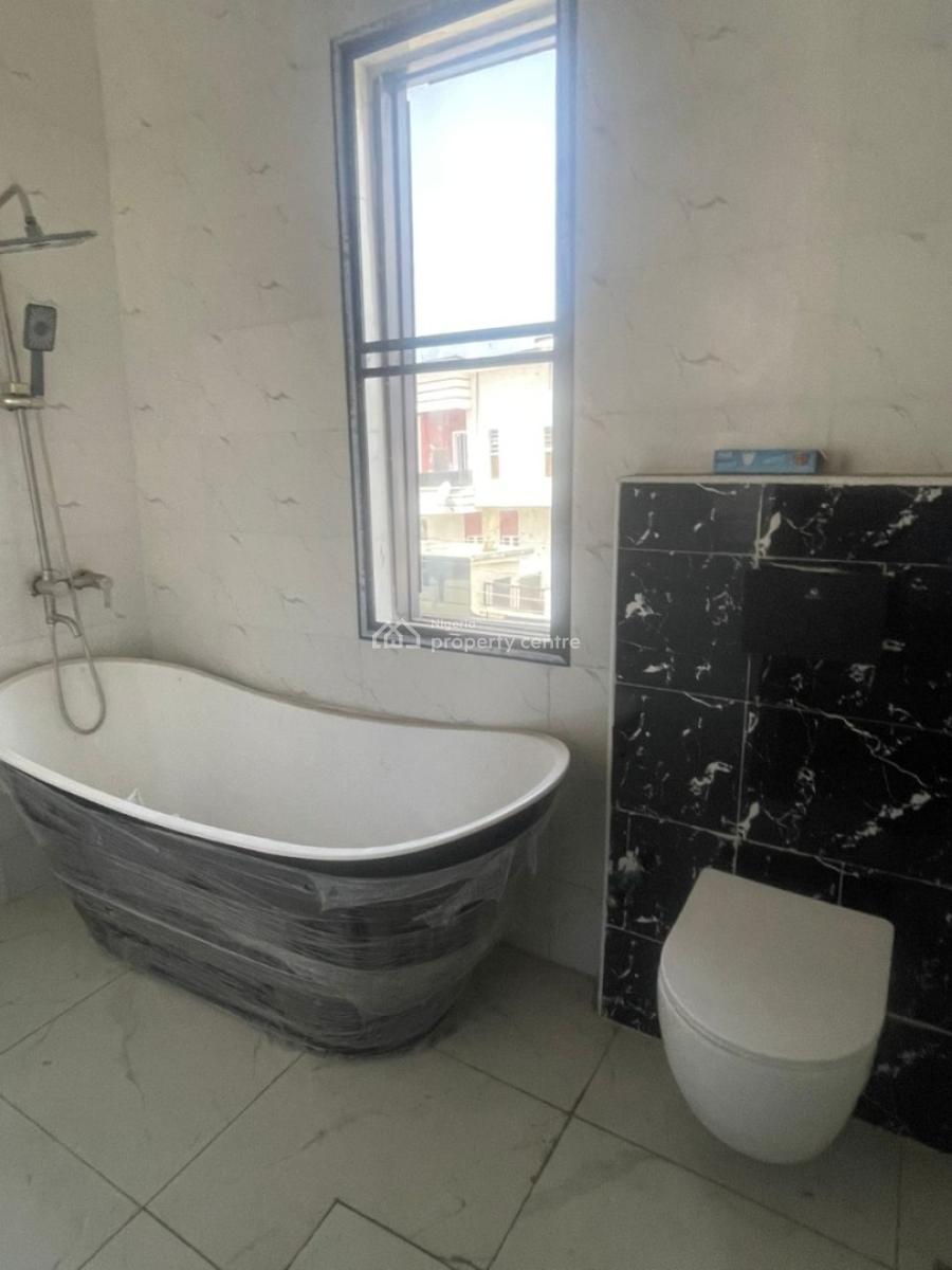 Nicely Built 4 Bedroom Semi Detached Duplex, Lekki County, Lekki Expressway, Lekki, Lagos, Semi-detached Duplex for Rent