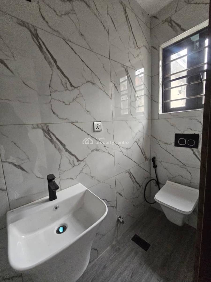 4 Bedroom Terraced Duplex with Bq, Maryland Crescent Estate, Maryland, Lagos, Flat / Apartment for Sale