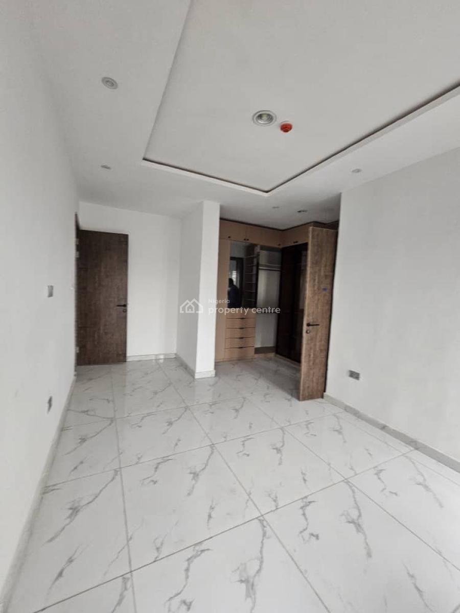 4 Bedroom Terraced Duplex with Bq, Maryland Crescent Estate, Maryland, Lagos, Flat / Apartment for Sale