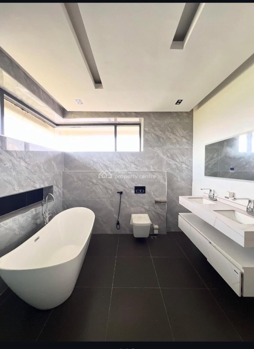 5 Bedroom House with So Much Space and Bq, Lekki, Ajah, Lagos, Detached Duplex for Sale