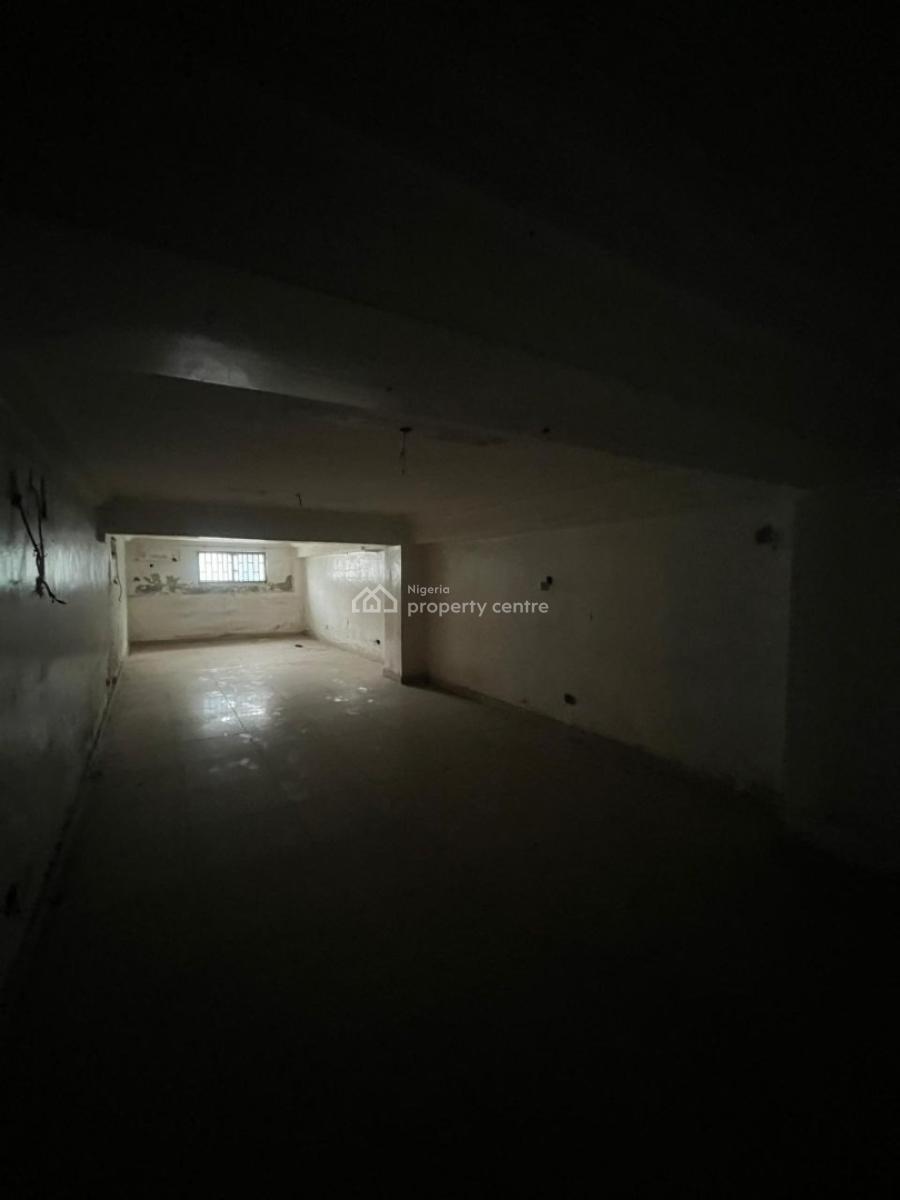 Commercial Space 240sqm, Lekki Phase 1, Lekki, Lagos, Office Space for Rent