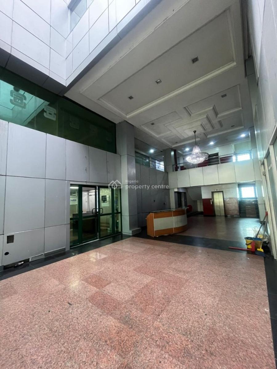 Commercial Space 240sqm, Lekki Phase 1, Lekki, Lagos, Office Space for Rent