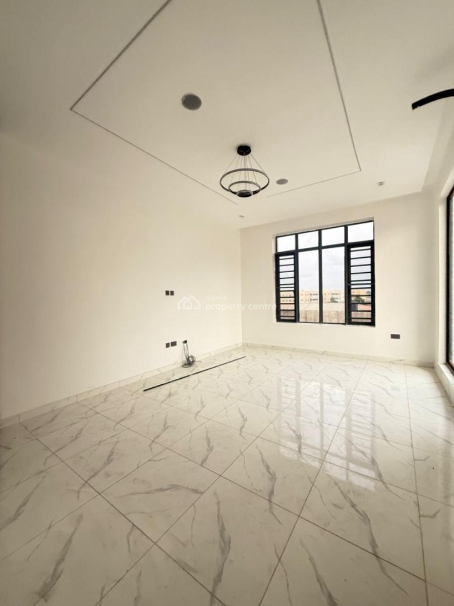 Sweet 2 Bedroom Apartment, New Road, Chevron, Lekki, Lagos, Flat / Apartment for Sale