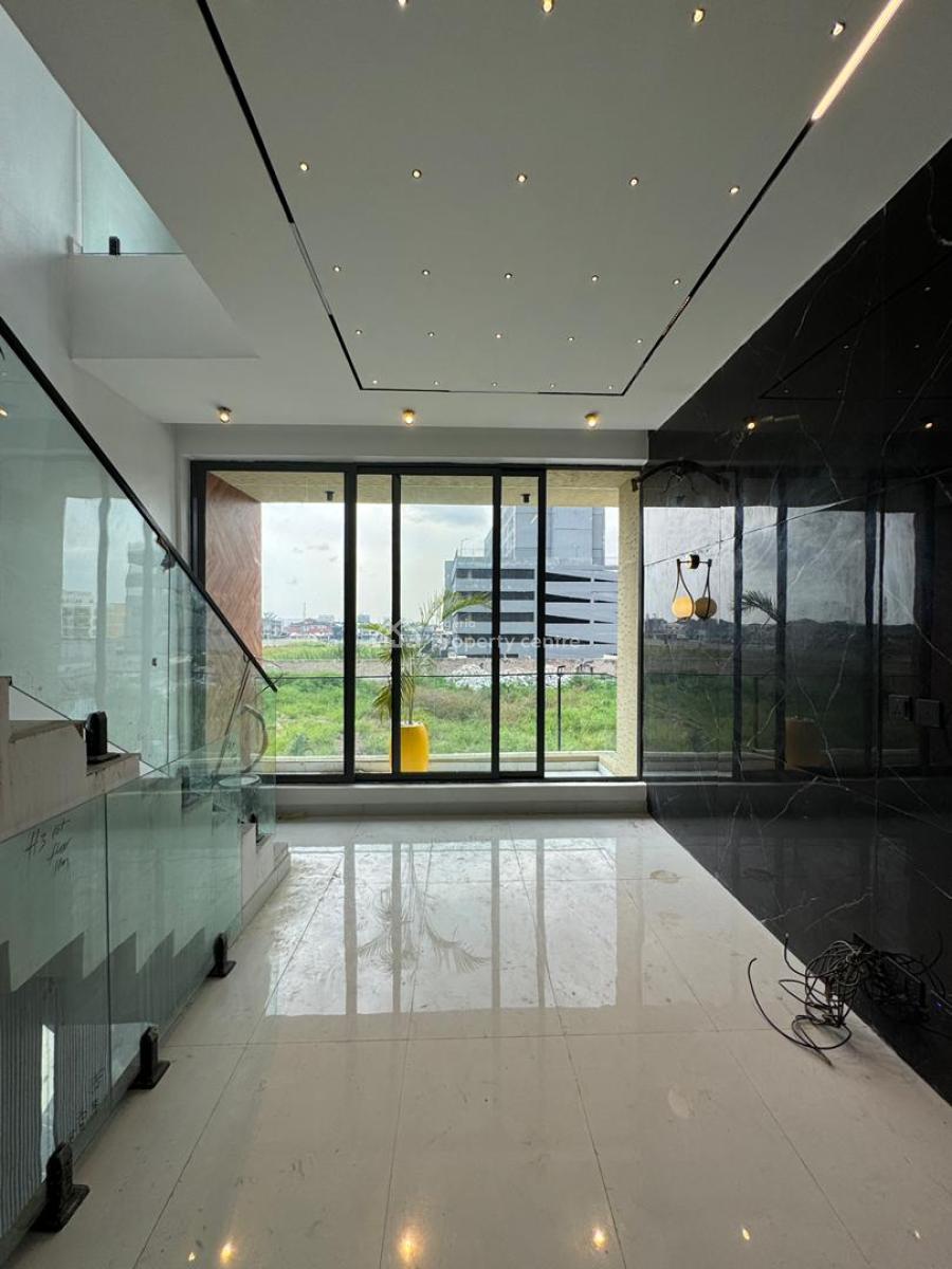 5 Bedroom Self Compound Terrace Duplex + Bq, Lekki Phase 1, Lekki, Lagos, Terraced Duplex for Sale