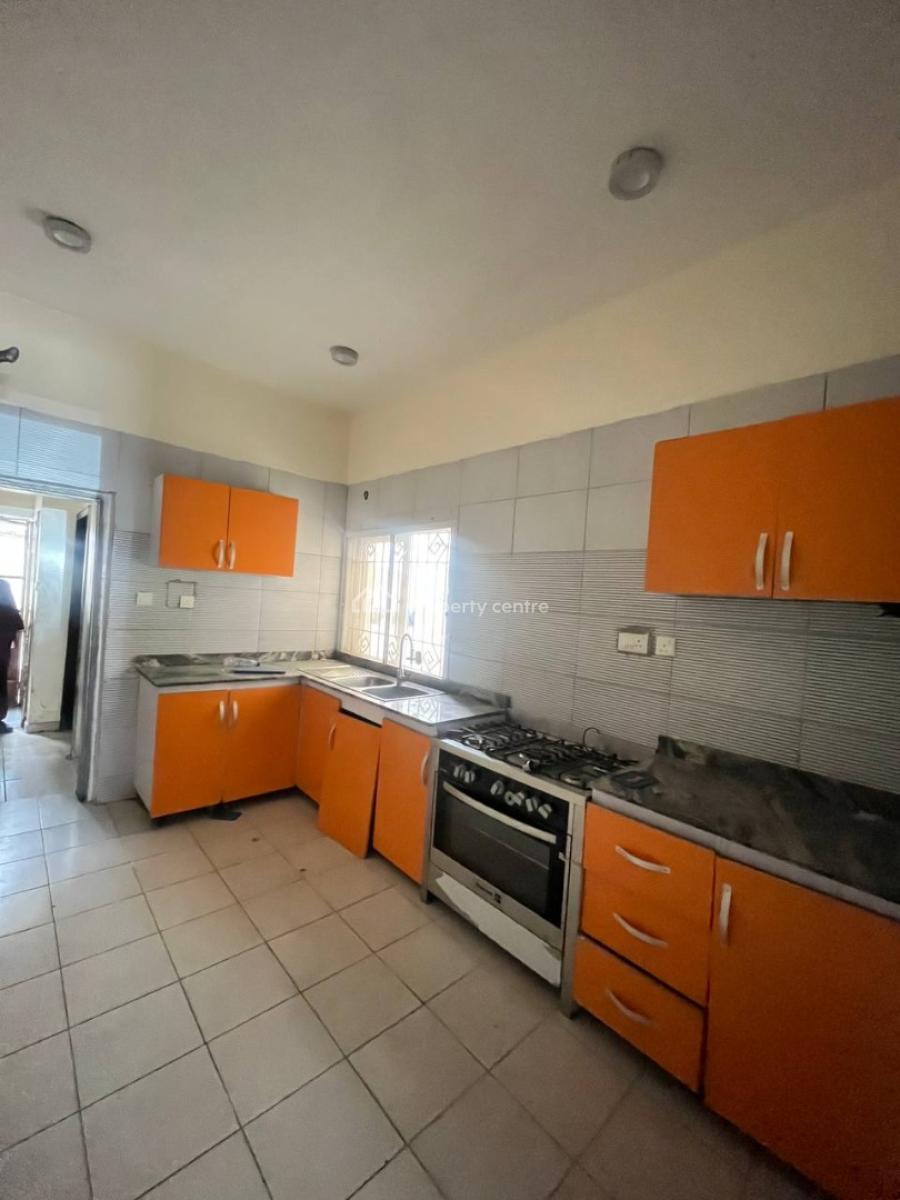 4 Bedroom Apartment  with Bq, Lekki Phase 1, Lekki, Lagos, Flat / Apartment for Rent