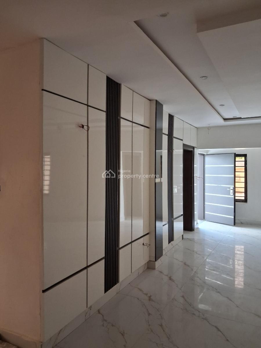 10 Bedroom Detached Duplex with a Swimming Pool, Adjacent to Guzape, Asokoro District, Abuja, Asokoro District, Abuja, Detached Duplex for Sale