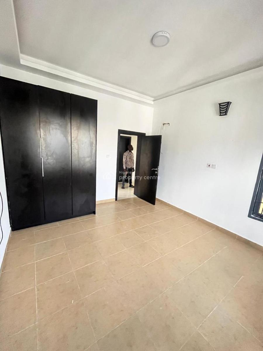 Serviced 3 Bedroom Apartment with Bq, Oral Estate, Ikota, Lekki, Lagos, Flat / Apartment for Rent