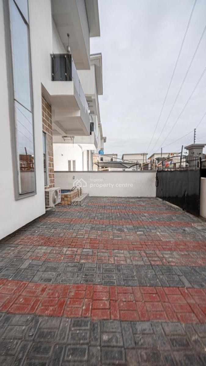 Beautiful 5 Bedroom Semi Detached House with Bq, Osapa, Lekki, Lagos, Semi-detached Duplex for Sale