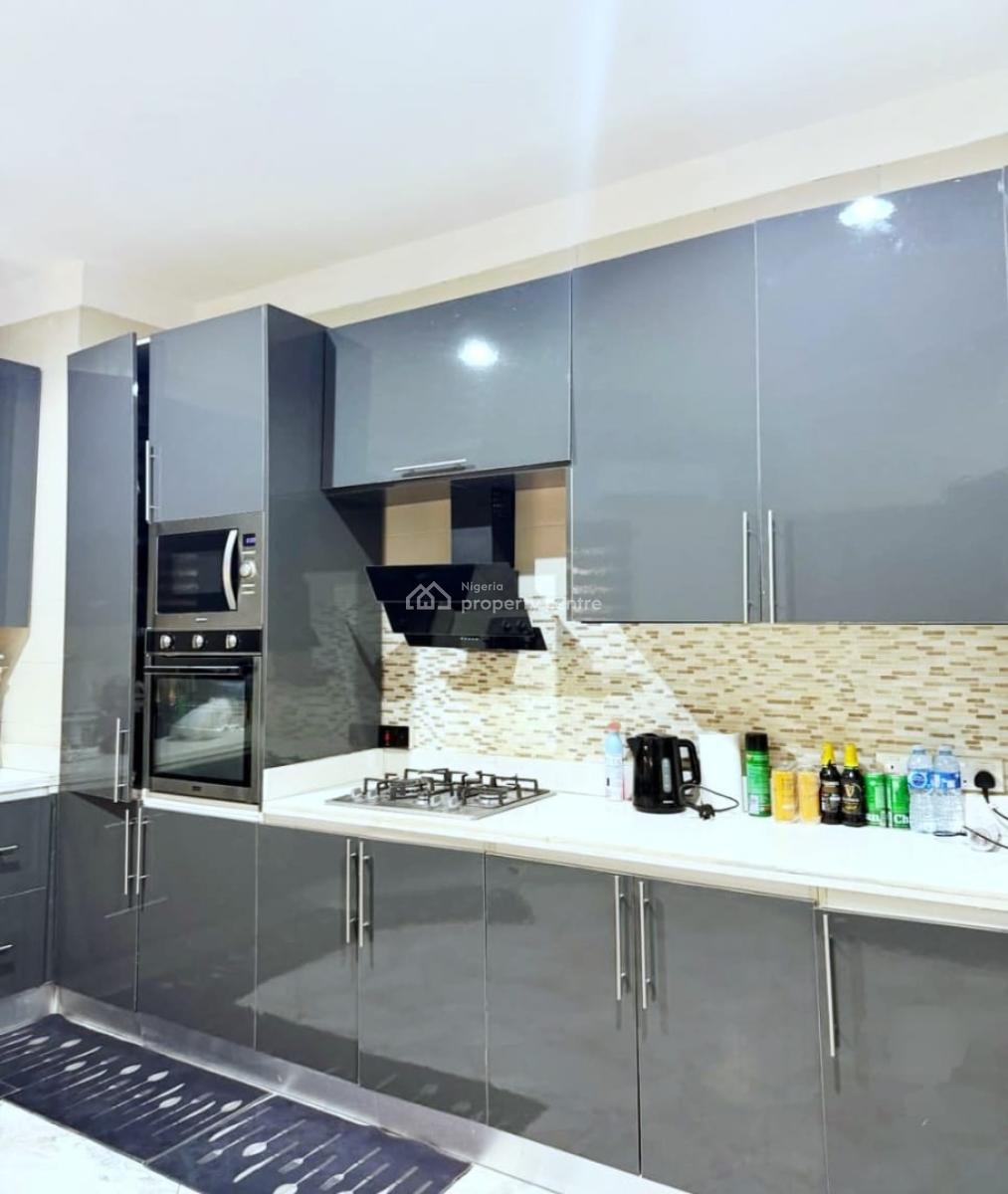 3 Bedroom Apartment +bq, Pinnock Beach Estate, Osapa, Lekki, Lagos, Flat / Apartment for Sale