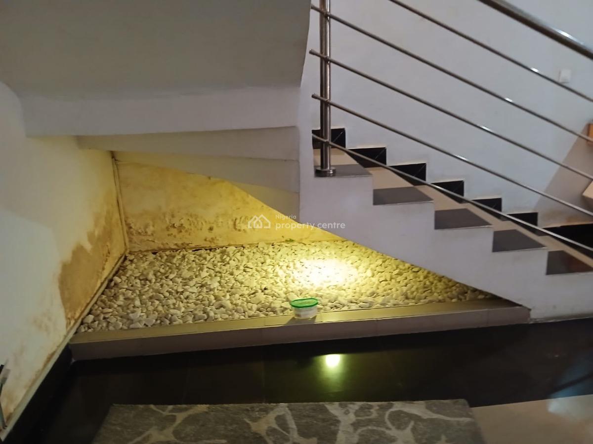 4-bdr Semi-detached Duplex +bq in a Serviced Estate, Vintage Park Estate, Osapa, Lekki, Lagos, Semi-detached Duplex for Rent