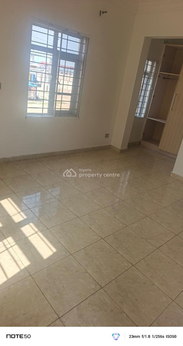 Luxury Room in a Shared Apartment, Living Stone Estate By Costa Road, Lekki, Lagos, Self Contain (single Rooms) for Rent