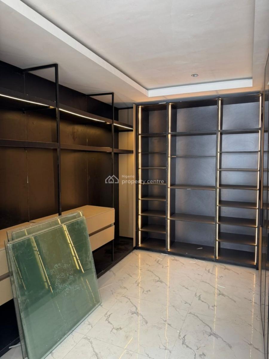 Exclusive 4 Bedroom Maisonette with a Room Bq, Banana Island, Ikoyi, Lagos, House for Sale