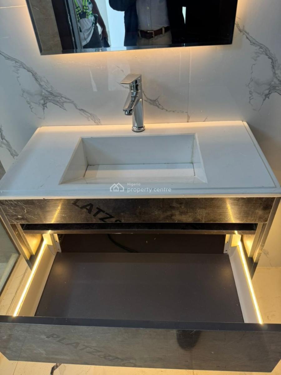 Exclusive 4 Bedroom Maisonette with a Room Bq, Banana Island, Ikoyi, Lagos, House for Sale