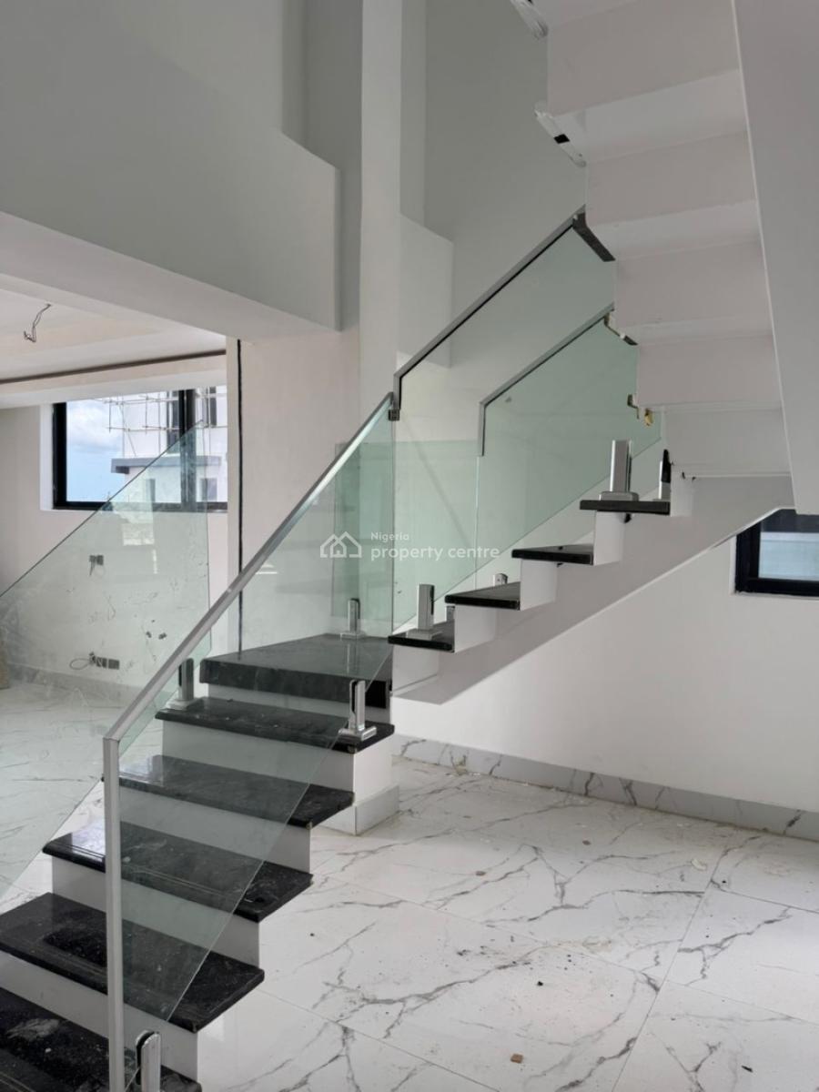 Exclusive 4 Bedroom Maisonette with a Room Bq, Banana Island, Ikoyi, Lagos, House for Sale