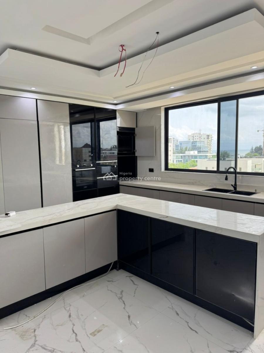 Exclusive 4 Bedroom Maisonette with a Room Bq, Banana Island, Ikoyi, Lagos, House for Sale