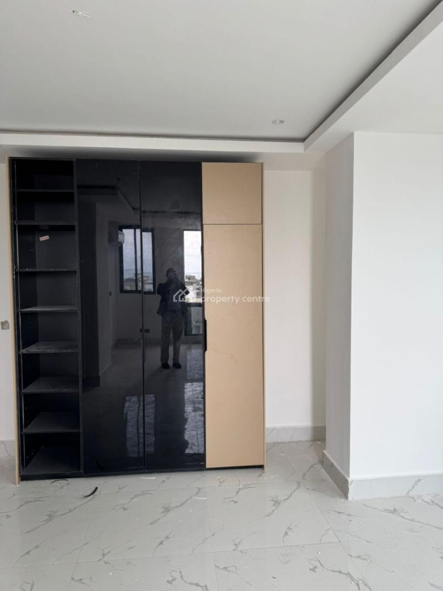 Exclusive 4 Bedroom Maisonette with a Room Bq, Banana Island, Ikoyi, Lagos, House for Sale