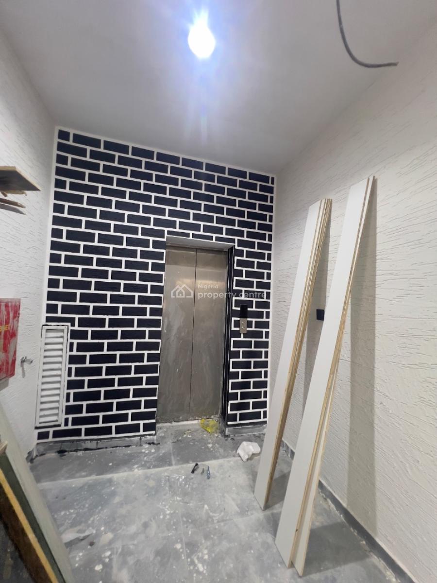 Newly Built 2 Bedroom Apartment with Elevators,gym &pool, Lekki Phase 1, Lekki, Lagos, Flat / Apartment for Sale