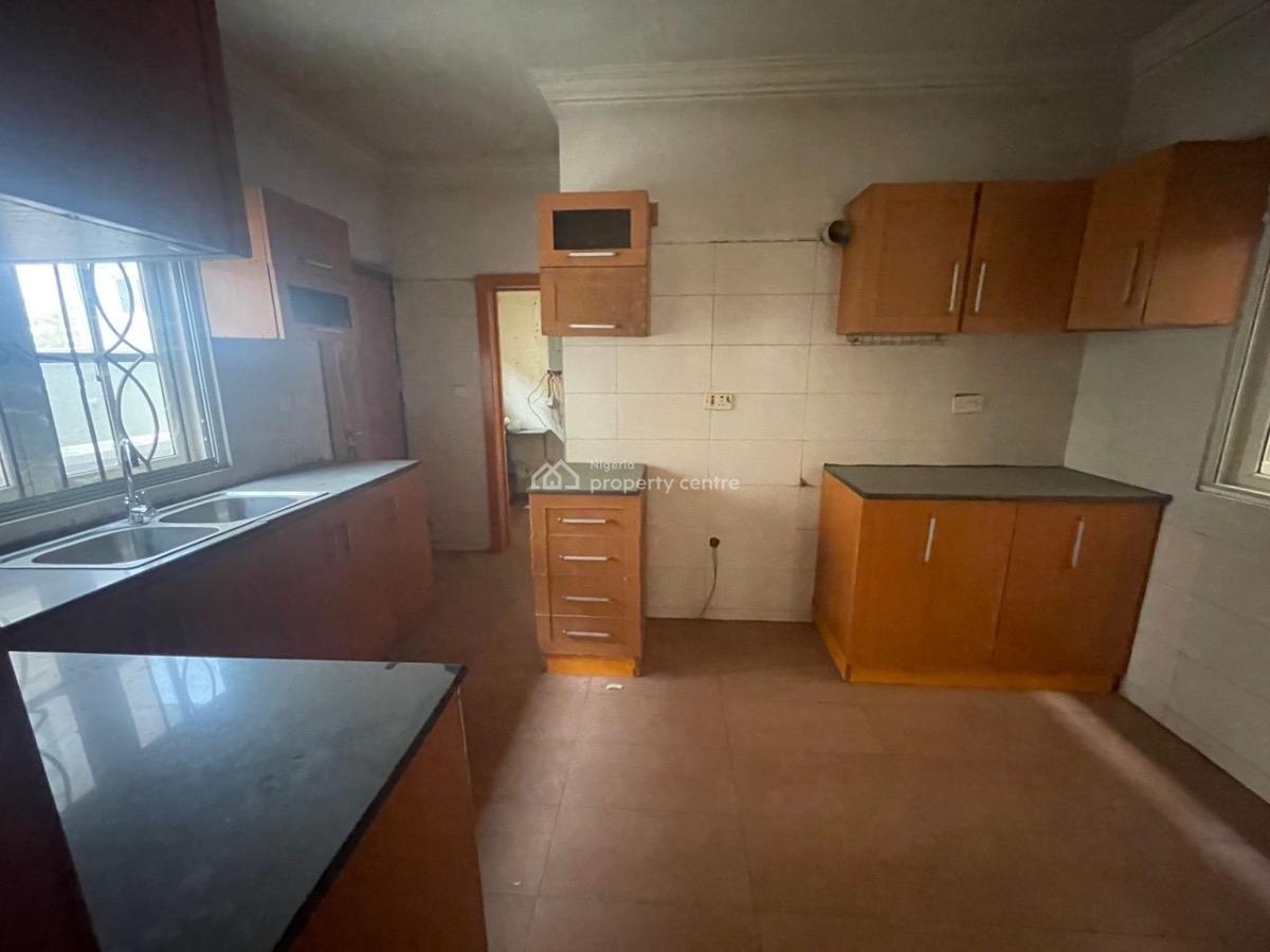 4 Bedroom Duplex in a Serene Location, Gra Phase 1, Magodo, Lagos, Detached Duplex for Rent