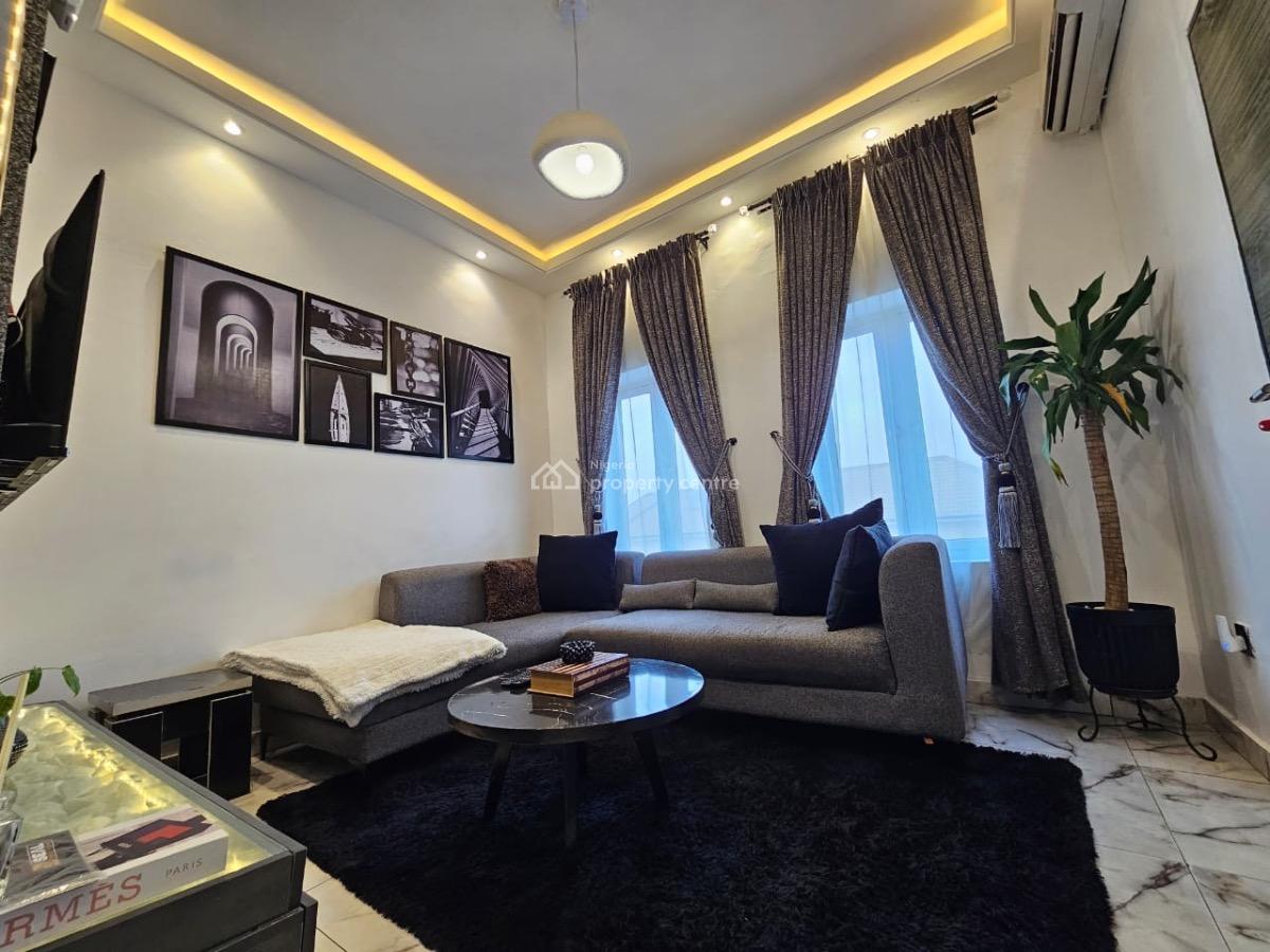 Cozy and Lovely Two Bedroom Apartment, Lekki Phase 1, Lekki, Lagos, Flat / Apartment Short Let