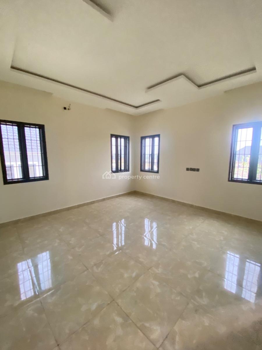 Standard 2 Bedroom Apartment, Nnpc Estate Life Camp, Life Camp, Abuja, Flat / Apartment for Rent