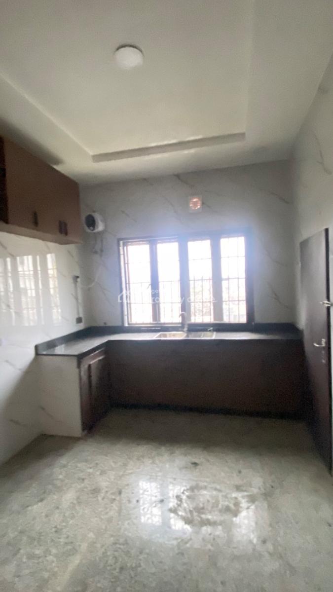 Standard 2 Bedroom Apartment, Nnpc Estate Life Camp, Life Camp, Abuja, Flat / Apartment for Rent