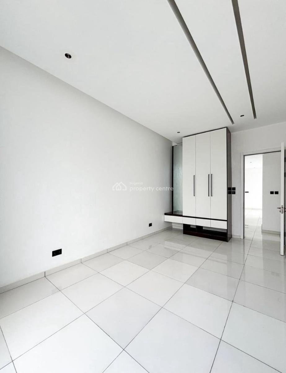 Beautiful 2bedroom Apartment with Swimming Pool in a Secured Estate, Oniru, Victoria Island (vi), Lagos, Flat / Apartment for Rent