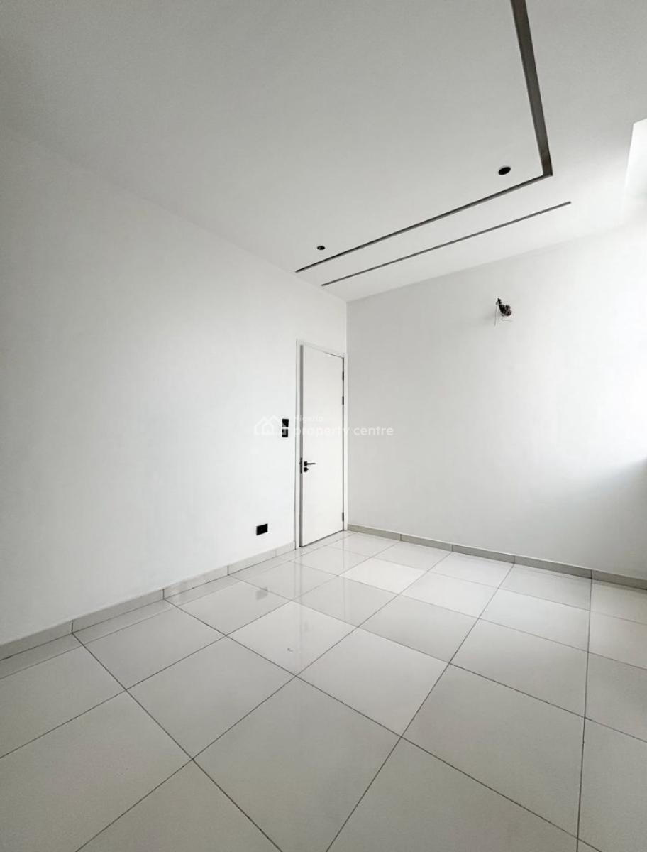 Beautiful 2bedroom Apartment with Swimming Pool in a Secured Estate, Oniru, Victoria Island (vi), Lagos, Flat / Apartment for Rent