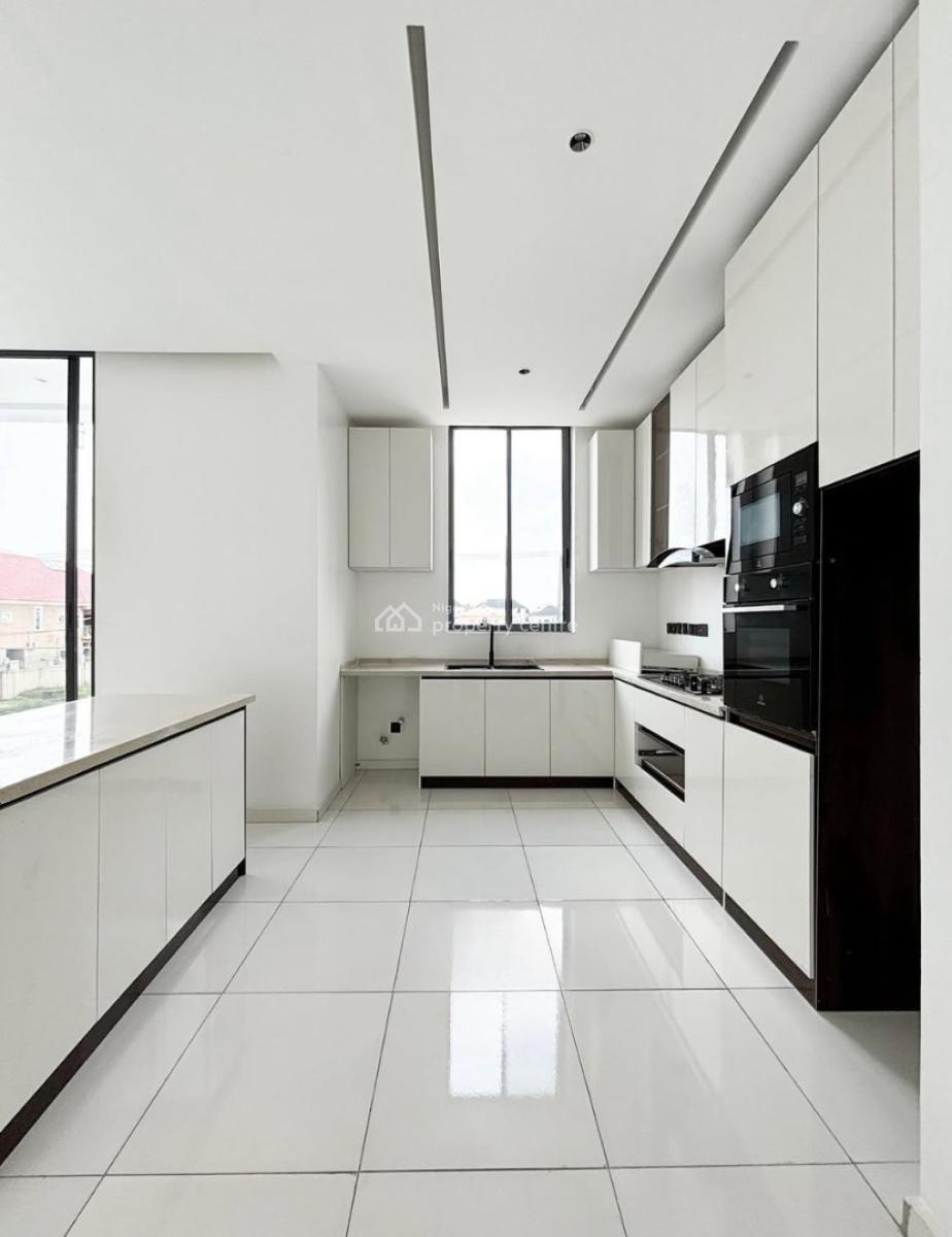 Beautiful 2bedroom Apartment with Swimming Pool in a Secured Estate, Oniru, Victoria Island (vi), Lagos, Flat / Apartment for Rent