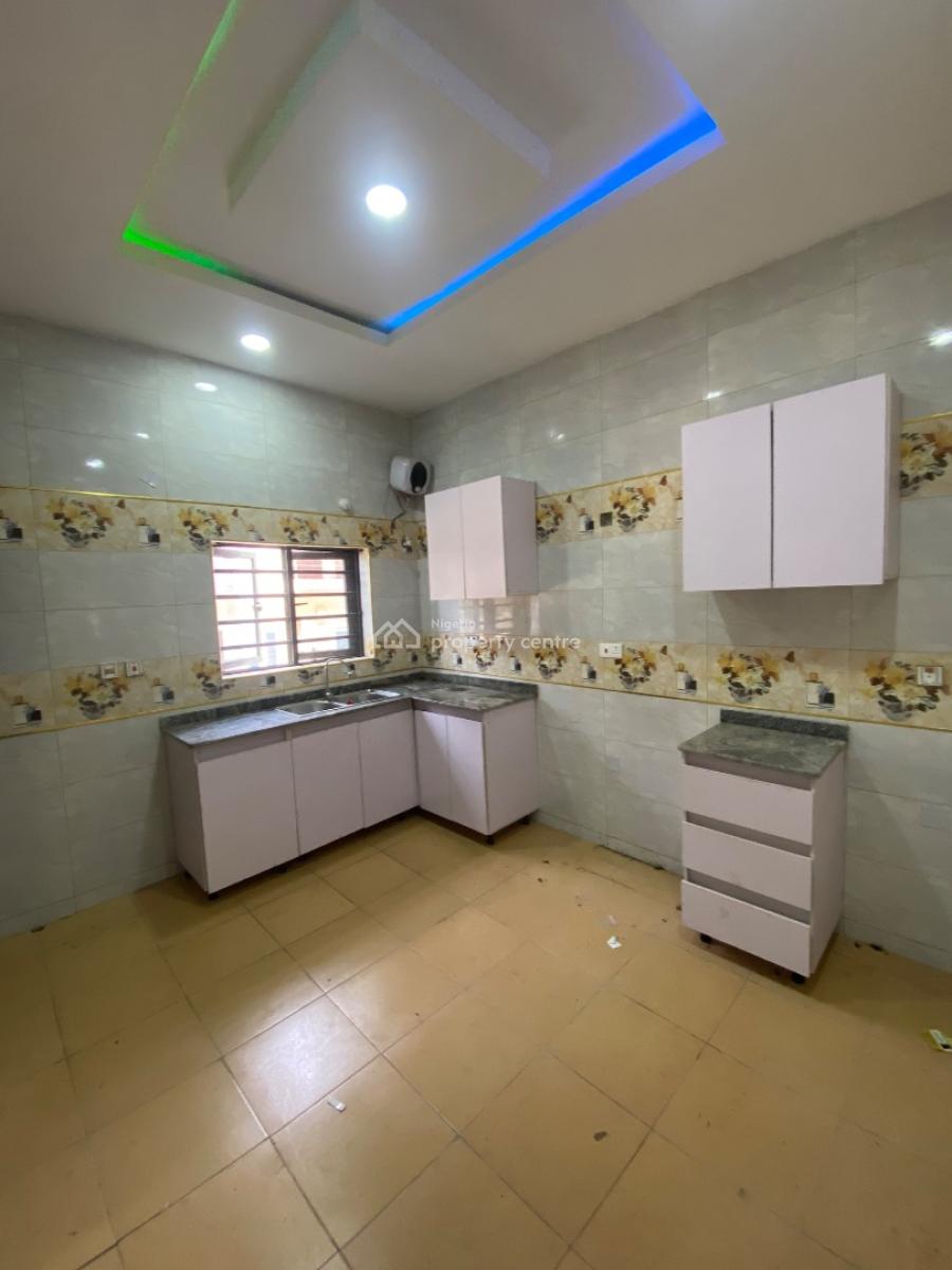 2 Bedroom Apartment, Hopeville Estate Sangotedo, Ajah, Lagos, Flat / Apartment for Rent