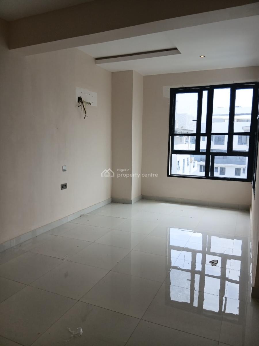 Luxury 3 Bedroom Penthouse with a Bq, Richmond Pearl Estate, Lekki Phase 1, Lekki, Lagos, Flat / Apartment for Rent