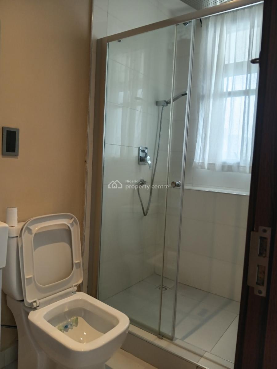 Luxury 3 Bedroom Penthouse with a Bq, Richmond Pearl Estate, Lekki Phase 1, Lekki, Lagos, Flat / Apartment for Rent