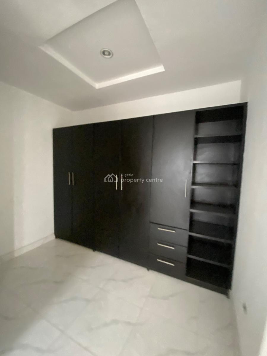 4 Bedroom Duplex in an Acess Control Estate, Villa Court After Lbs Lekki, Ajah, Lagos, Semi-detached Duplex for Rent